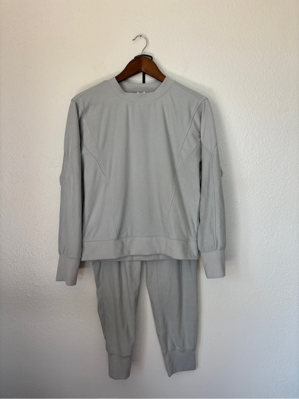 RBX Solid Light Grey Cozy Sweatsuit